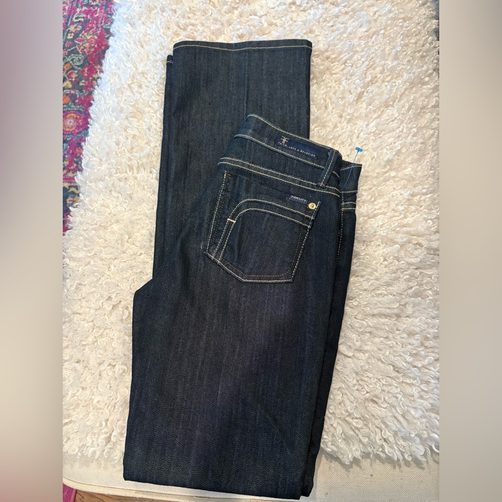 Women's Dark Blue Jeans